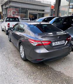 تۆیۆتا کامری